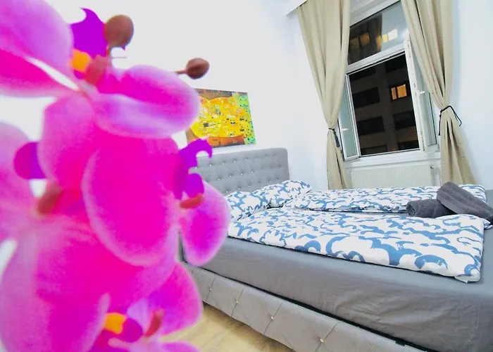 Modern Double Js A Apartment Wien